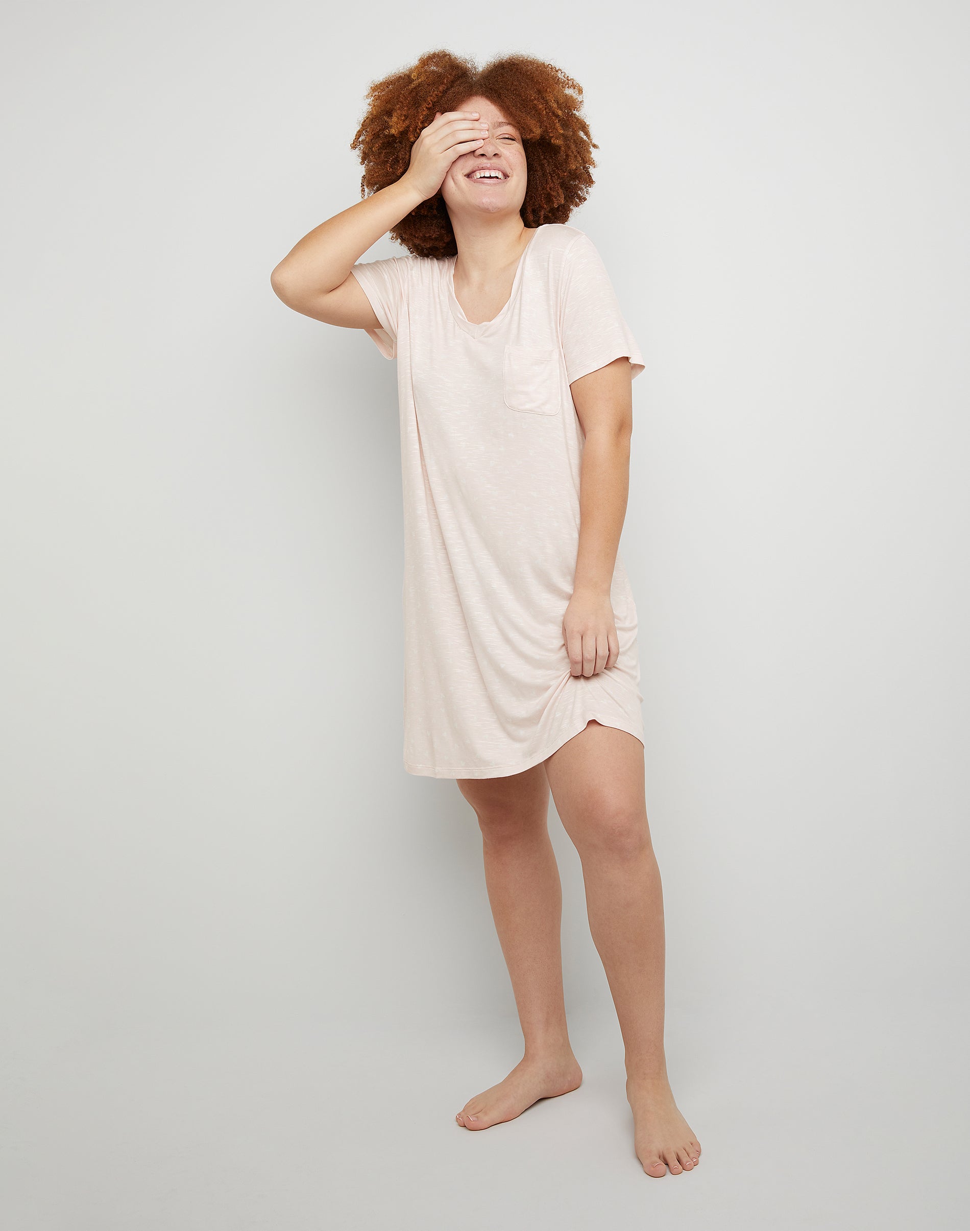 a Twist Capri Sleep Shirt