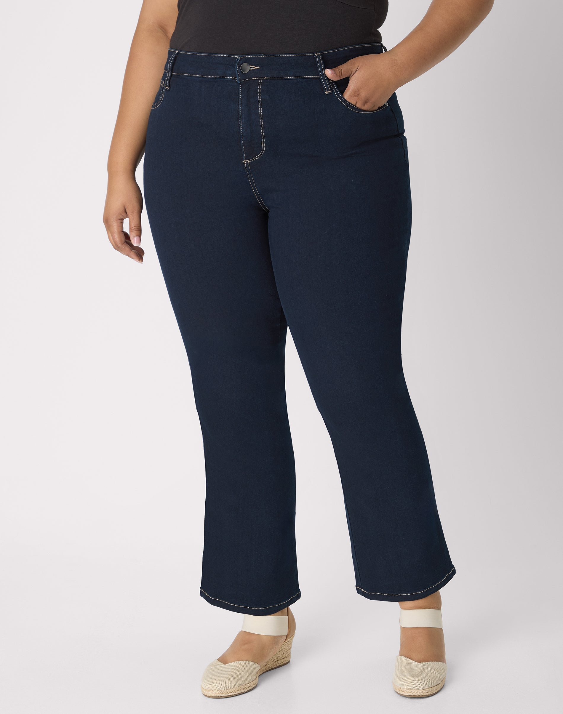 Hanes Just My Size Women's Straight Leg Jeans with Pockets - Stretch Denim - Mid Rise & Classic Fit (Plus ) Superdark 16W